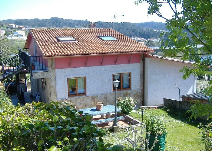 Holiday home Chalt En Mino Con Vistas Al Mar